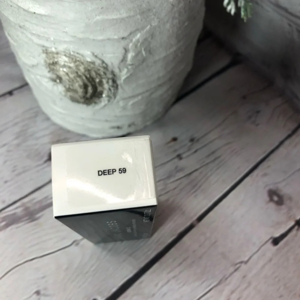 Marc jacobs accomplice concealer and touch up stick- deep 59 - Picture 4 of 4